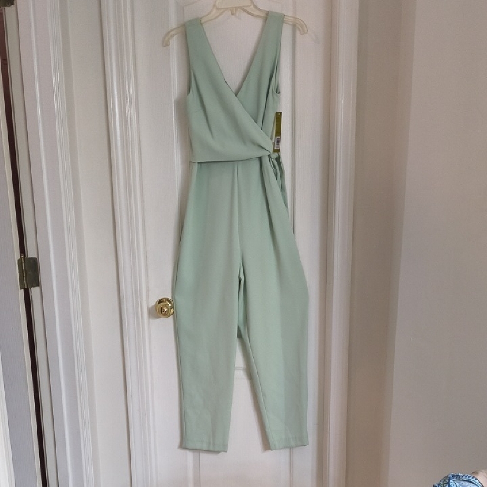 Gianni Bini Light Green Sleeveless Jumpsuit
